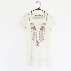 Anthropologie Akemi + Kin Boho Embroidered Sequin Peasant Top S